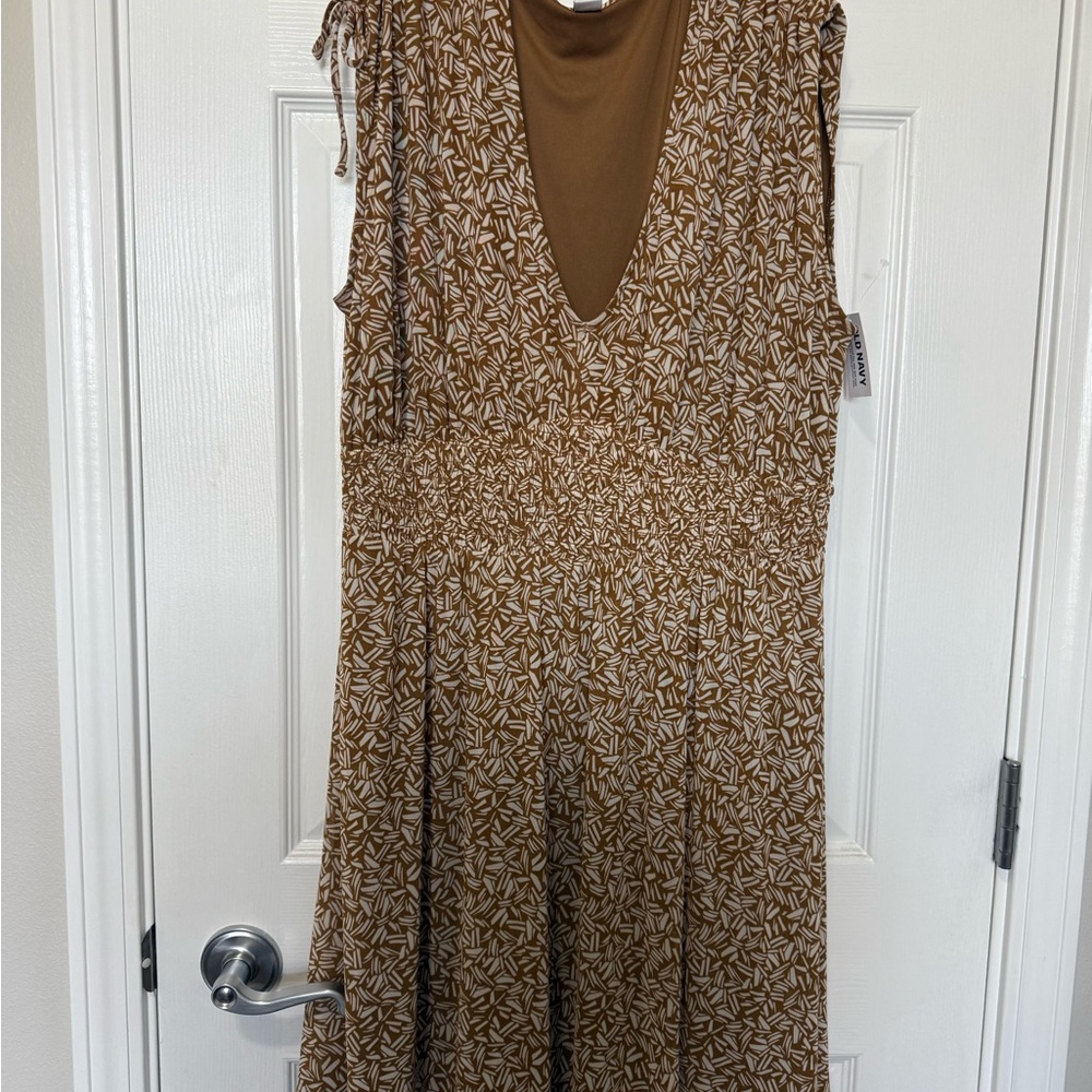 Old Navy Brown/Cream Abstract Print V Neck Dress NWT XL